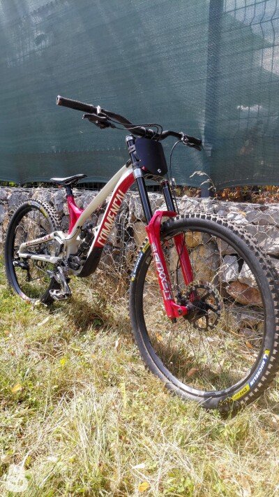 Commencal Supreme DH Team 2021