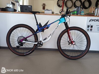 Torpado Renero r XT DI2 Team 2026