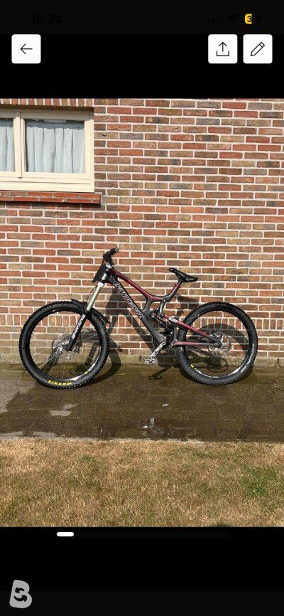 Santa Cruz V10 2012