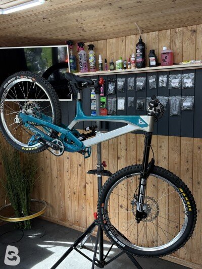 YT Industries Tues CF custom 2019