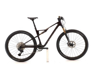 Orbea Oiz XT Di2 2025