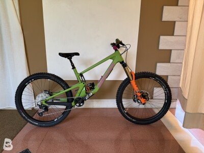 Santa Cruz Nomad 5 27,5 2021