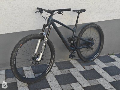 Radon Skeen Trail Al Custom 2023