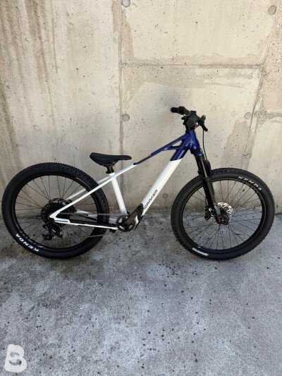 Mondraker PLAY 24 2026