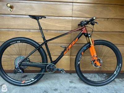 KTM MYROON EXONIC 2022