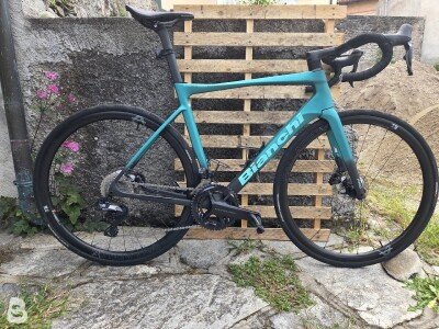 Bianchi Specialissima PRO Ultegra Di2 2024