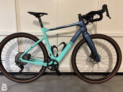 Bianchi Arcadex GRX 600 2023