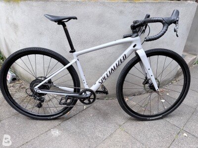 Specialized Diverge Base Carbon 2021