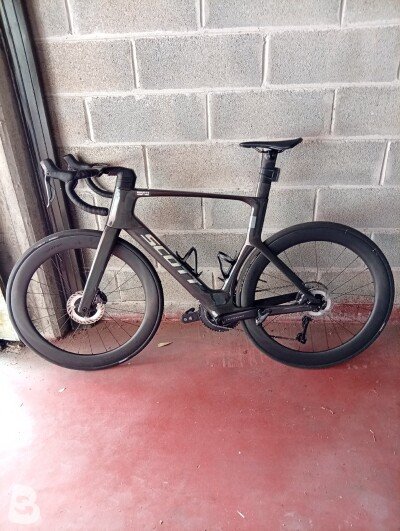 Scott Foil RC 10 2025