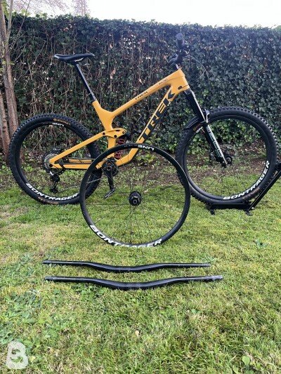 Trek Slash 9.8 XT 2021