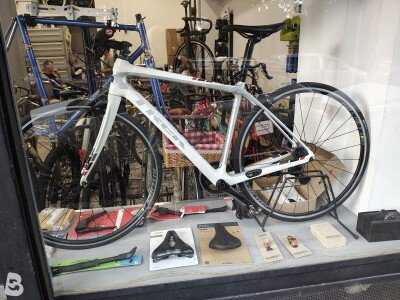 Trek Domane 5 - SRAM 1x11v Flat - 7,2 Kg - *special* 2016