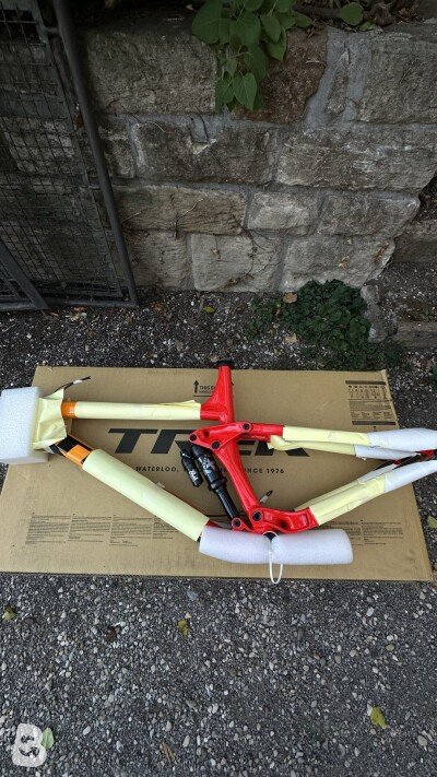 Trek Remedy 8 2023