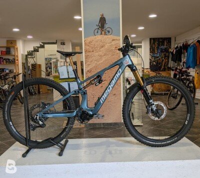 Megamo Reason Carbon 03 2026