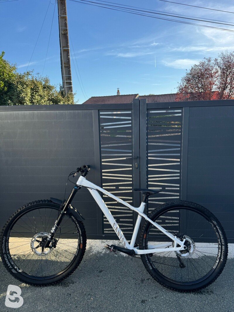 Scott Scale 730 carbon used