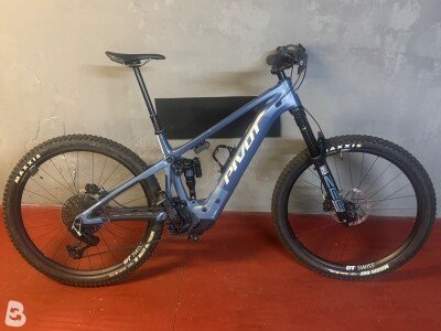 Pivot Shuttle Am Pro 2026