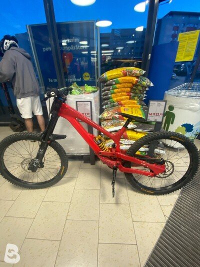 YT Industries Tues CF Pro 2018