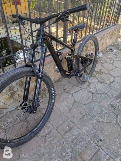 Giant Reign Advanced pro 291 carbono 2025