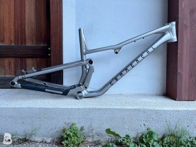 Commencal Tempo 2024