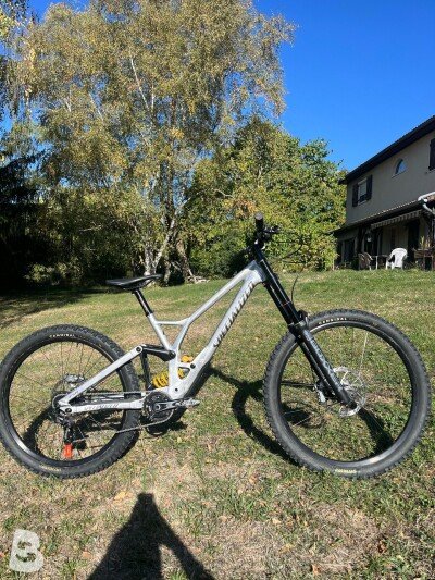 Specialized Démo Race 2025