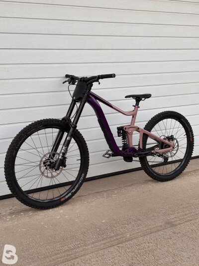 Giant Reign SX 2023