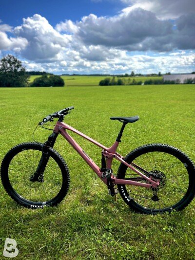 YT Industries Izzo CORE 1 29 2023