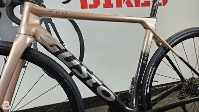 Gusto Ranger evo sport disc 105 di2 2x12 2025