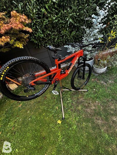 Santa Cruz BRONSON S / Carbon C 2023