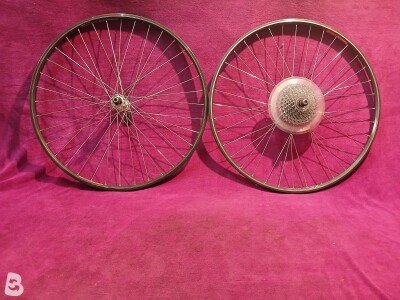 Ambrosio CC 22 competition e mozzi shimano XT 732/735