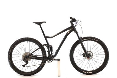 Giant Stance 2 2023