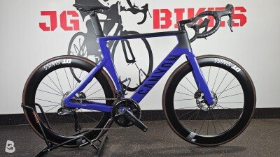 Canyon aeroad cf slx 8 disc ultegra di2 + 4iii powermeter 2024