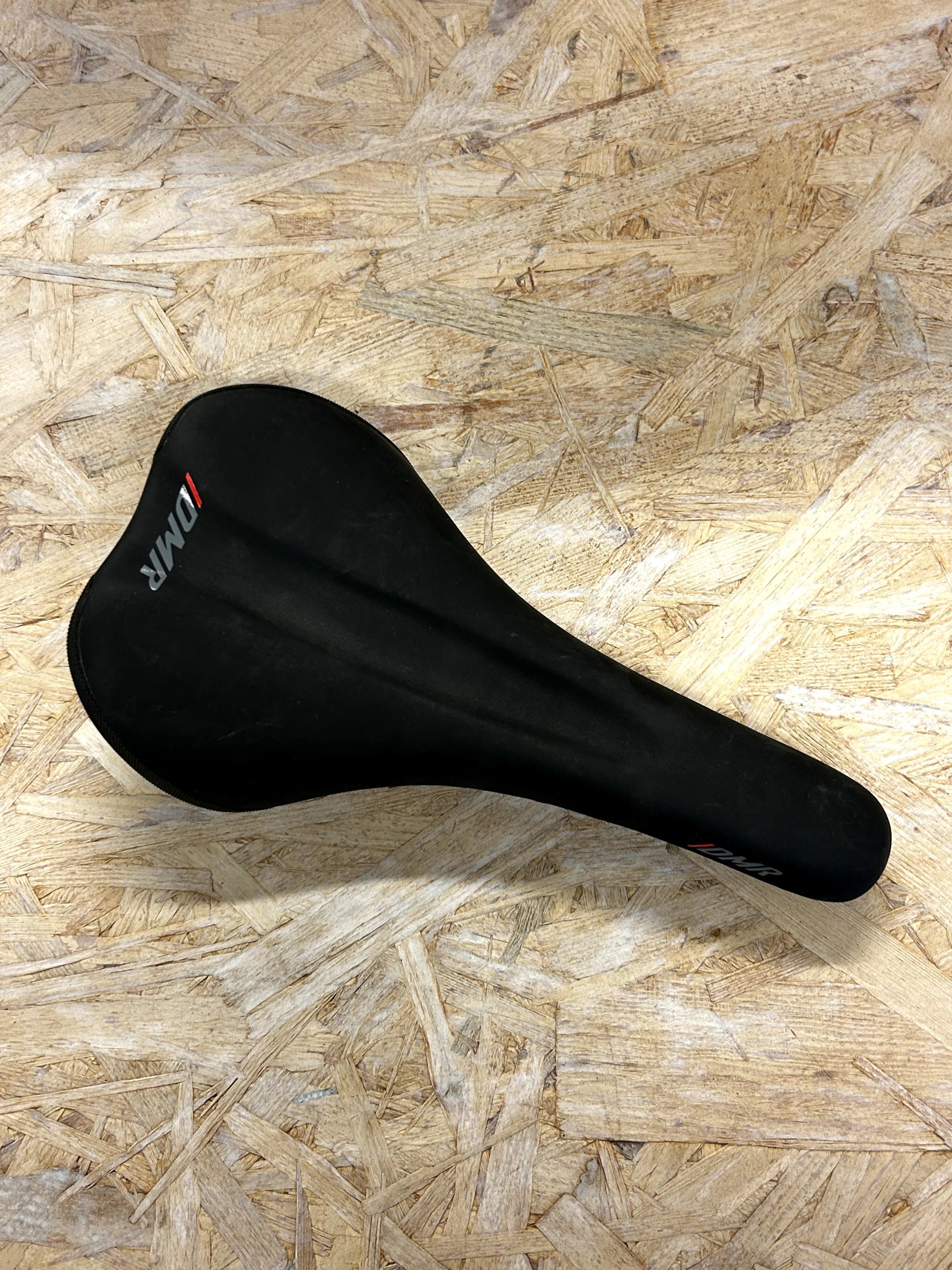 Dmr STAGE2 Saddle