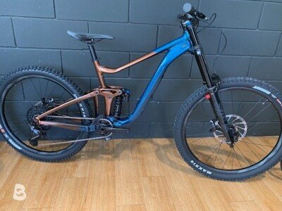Giant Reign SX 2024