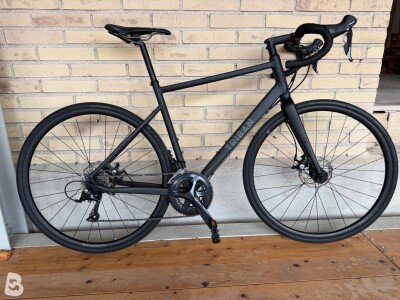 Triban Cycle Touring Road Bike RC500 (Disc Brake) 2021