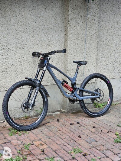 Nukeproof Dissent 275 Comp 2021