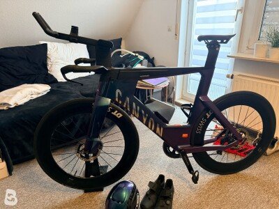Canyon Speedmax CFR DI2 2025