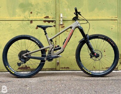 Santa Cruz MEGATOWER S / Carbon C 2024