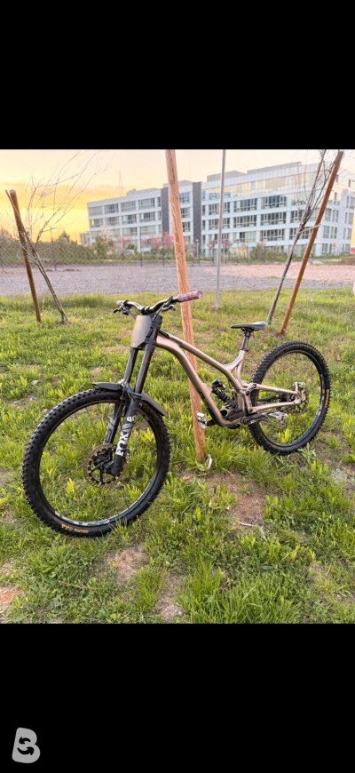 Commencal SUPREME DH V4 SIGNATURE 2022
