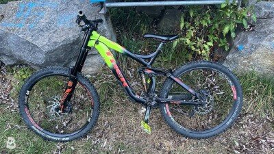 Trek Session 8 2015