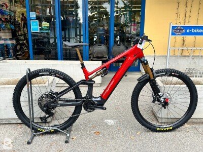 Megamo RYAL 03 AXS 2027 800wh 2027