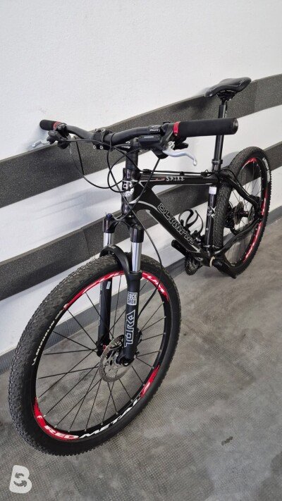 Olympia Spike Carbon UD 2015