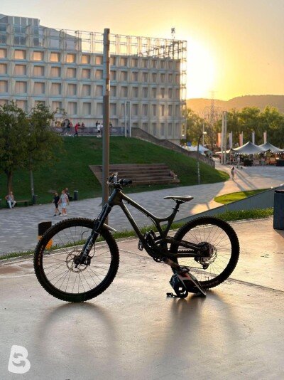 Evil Flowing mb 2021