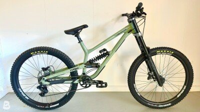 Commencal Furious 2022