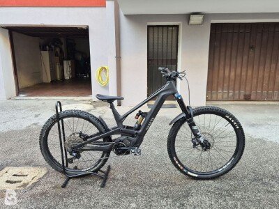 Canyon Torque:ON CF 8 2023