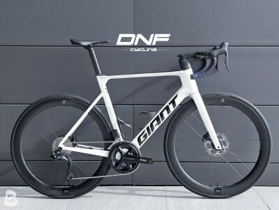 Giant Propel Advanced 1 2025
