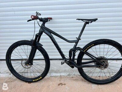 Giant Stance 2 2021