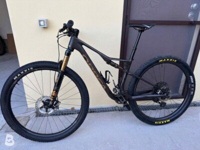 Orbea OIZ M-TEAM AXS 2024
