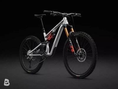 Specialized Stumpjumper 15 FOX Coil Alloy (S3) 2025