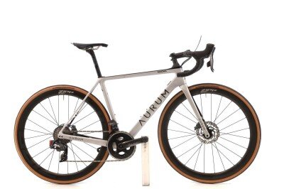 Aurum Magma Essentia AXS 12V 2023