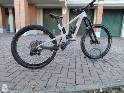 Santa Cruz NOMAD 6 C KIT S 2023