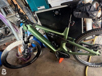 Canyon Spectral:ON CF 8 2024